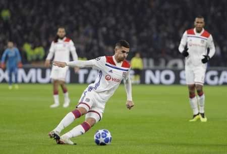 四道路上的 四道路上的